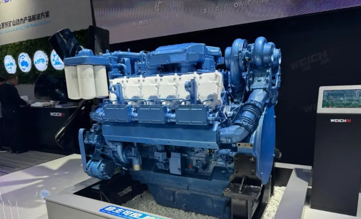 Weichai 12M25 diesel engine