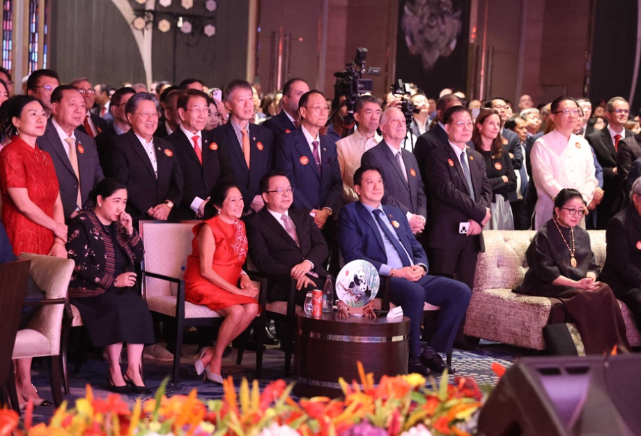 The Chinese Embassy in the Philippines held a National Day reception