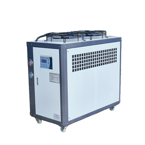Automatic industrial chiller unit for equipment cooling