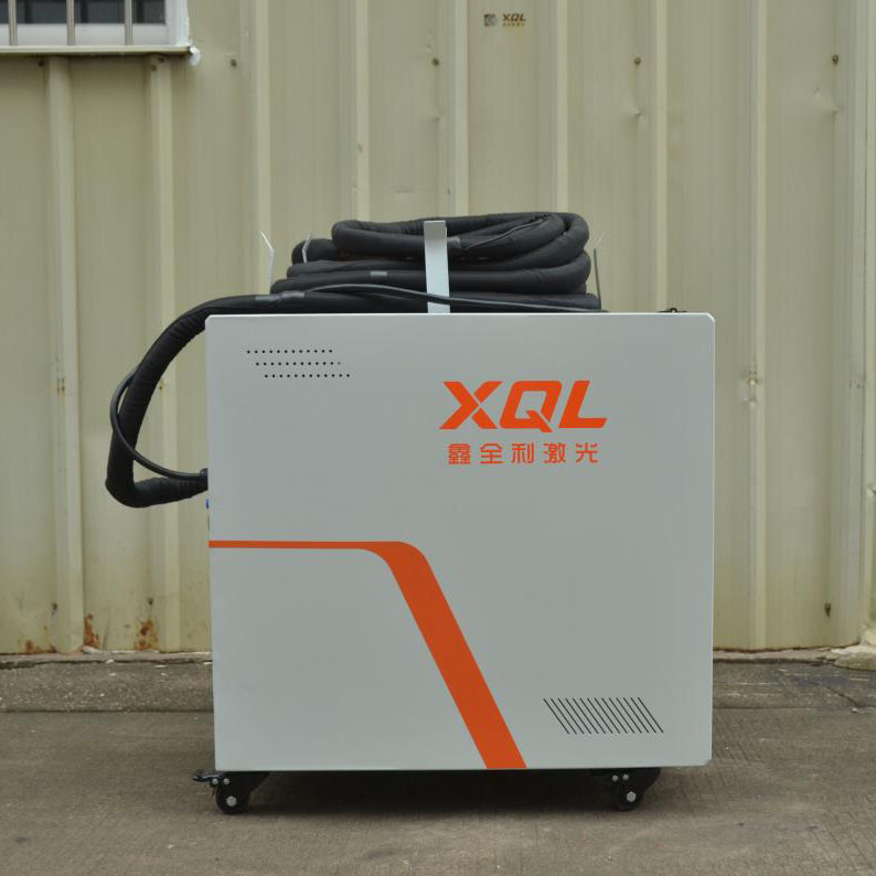 XQL Model S Water-Cooled Handheld Fiber Laser Welding Machine