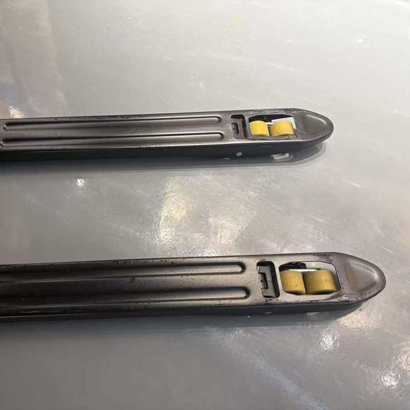 Seated electric pallet truck for heavy duty warehouse operations