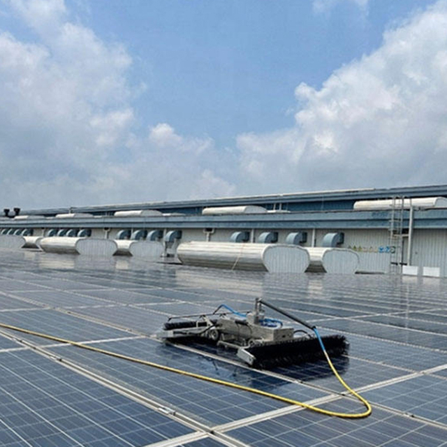 Fully automatic solar cleaning robot for rooftop photovoltaic panel washing