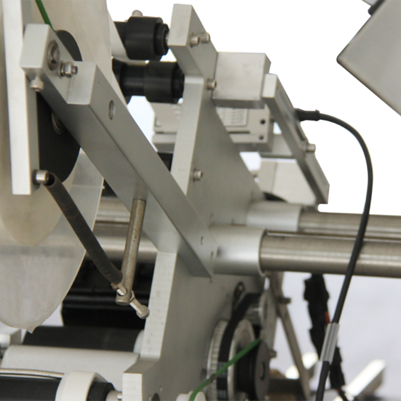 high-precision flat labeling system ±1mm accuracy