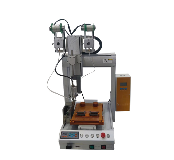 Single head double wire feeding soldering machine