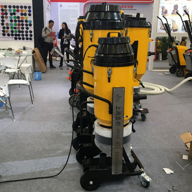 industrial vacuum robot with hepa h13 filtration and cyclone separation