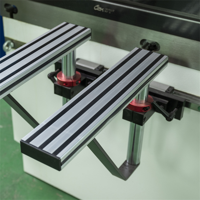 Electric Hydraulic Servo CNC Press Brake Machine