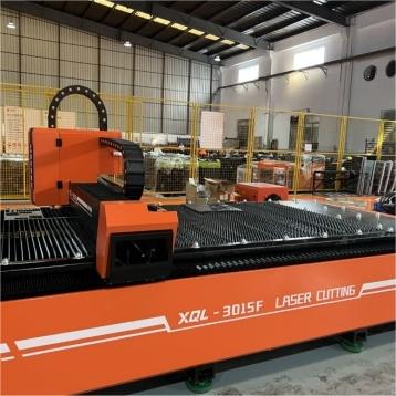 Intelligent CNC control panel with digital interface for industrial fiber laser cutting machine operation and monitoring