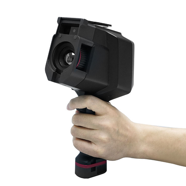 High-resolution thermal imager featuring 30Hz frame rate and dual-band fusion for clear infrared inspection.