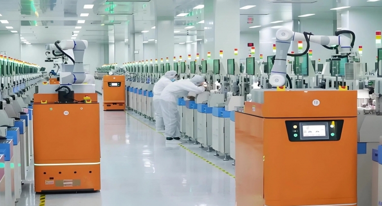 Why did this domestic robot company win the "Best Quality Product of the Year Award"?