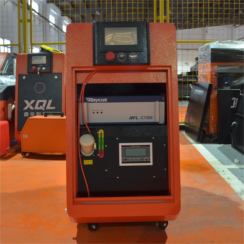XQL Model A Water-Cooled Handheld Fiber Laser Welding Machine